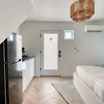 Alberta Arts District Hideaway- Stylish Studio